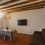 Magic Place - Buk With Garden View - Citta Alta شقة *