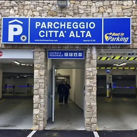 Buk Citta Alta With Garden View Apartman Bergamo