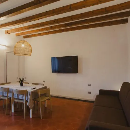 Buk Citta Alta With Garden View Апартаменты *